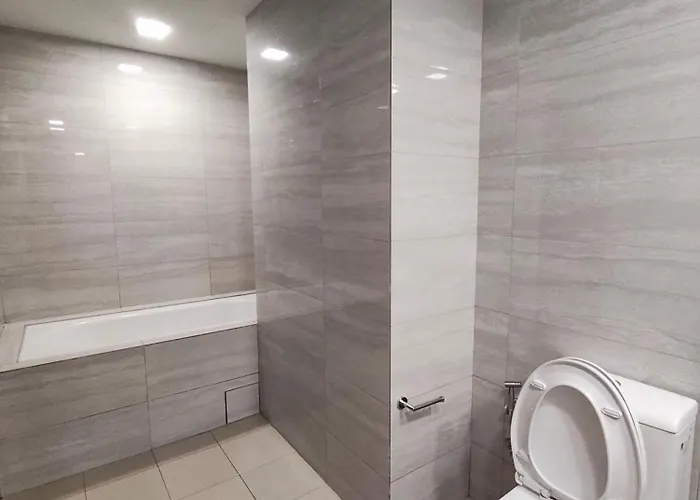 3br Spacious Modern Close Bay&okada, Near Naia&moa Apartamento Manila