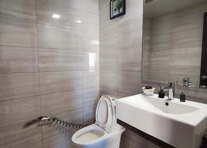 3br Spacious Modern Close Bay&okada, Near Naia&moa *